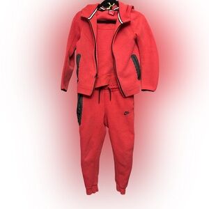 Red Nike Tech Fleece Set